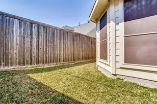 615 Delores Dr, Grand Prairie, TX 75052 - Photo 36