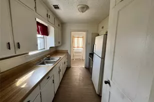 808 Magnolia Dr, Garland, TX 75040 - Photo 6