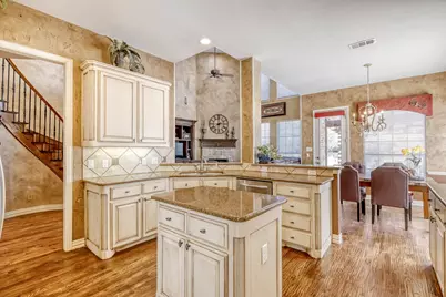 705 Crown Court, Keller, TX 76248 - Photo 8