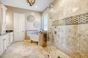 705 Crown Ct, Keller, TX 76248 - Photo 16