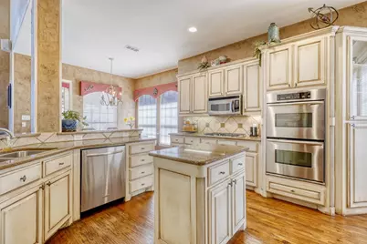 705 Crown Court, Keller, TX 76248 - Photo 6