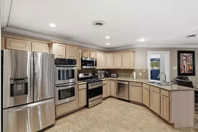 6545 Lyndon B Johnson Freeway, Dallas, TX 75240 - Photo 6