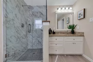 224 Plainview Dr, Hurst, TX 76054 - Photo 22