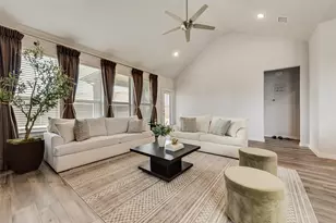 1201 Cinco Treaty Trl, Fort Worth, TX 76052 - Photo 10