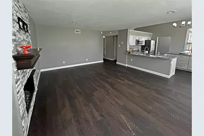 2951 Chanute Drive, Grand Prairie, TX 75052 - Photo 14