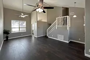 2951 Chanute Dr, Grand Prairie, TX 75052 - Photo 10