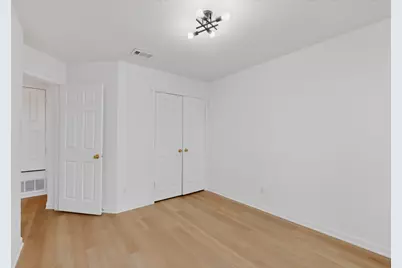 2522 Crosslands Drive, Garland, TX 75040 - Photo 32