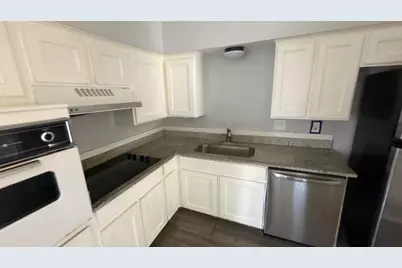 1907 Nolen Court, Arlington, TX 76012 - Photo 16