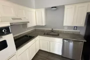 1907 Nolen Ct, Arlington, TX 76012 - Photo 16