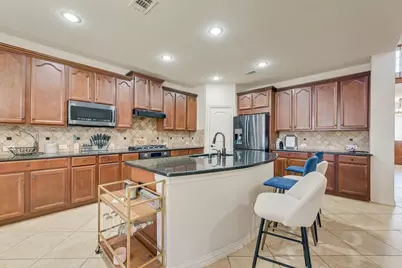 2964 Bahia, Grand Prairie, TX 75054 - Photo 6