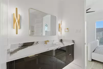 1121 Muncie Avenue, Dallas, TX 75212 - Photo 16