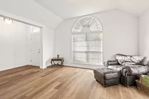 205 Crepe Myrtle Ln, Murphy, TX 75094 - Photo 6