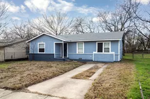 3912 Killian St, Fort Worth, TX 76119 - Photo 2