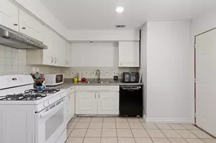 1905 Franklin St, Irving, TX 75060 - Photo 2