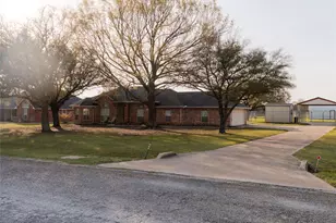 111 Fox Trail, Red Oak, TX 75154 - Photo 1