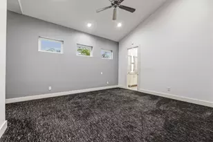 1515 N Fielder Rd, Arlington, TX 76012 - Photo 26