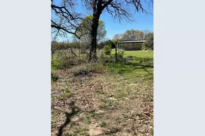 131 Sadie Lane, Springtown, TX 76082 - Photo 2