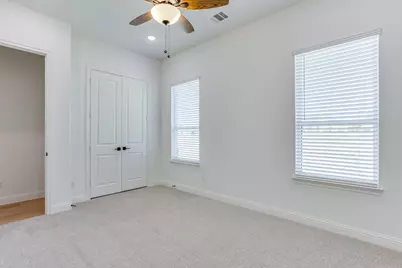 900 Medaris Way, Azle, TX 76020 - Photo 16