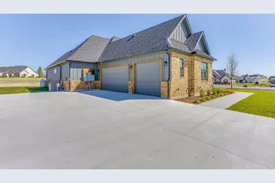 900 Medaris Way, Azle, TX 76020 - Photo 26