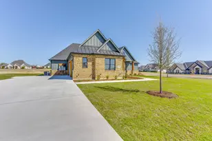 900 Medaris Wy, Azle, TX 76020 - Photo 28