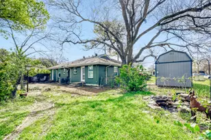 3161 Waldrop Dr, Dallas, TX 75229 - Photo 12