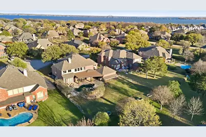 1110 Durango Circle, Shady Shores, TX 76208 - Photo 32