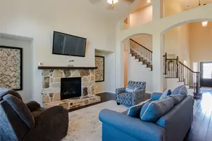 5301 Hidden Creek Rd, Garland, TX 75043 - Photo 6