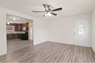 315 21st Street, Mineral Wells, TX 76067 - Photo 2