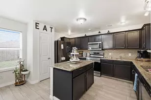 14820 Ledgeview Ct, Balch Springs, TX 75180 - Photo 8