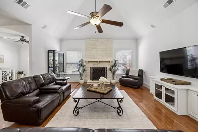 2718 Prairie Acres Cove, Cedar Hill, TX 75104 - Photo 8