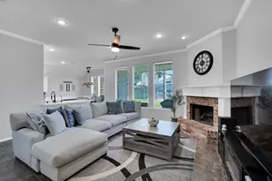 1612 Stratford Dr, Mansfield, TX 76063 - Photo 6