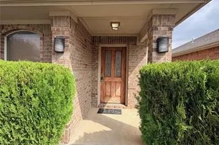 1713 Heron Dr, Aubrey, TX 76227 - Photo 2