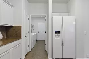7881 Hogan Ct, Frisco, TX 75036 - Photo 10