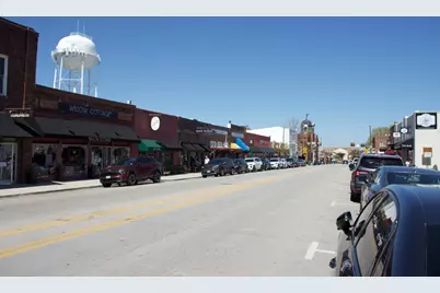 422 Smith Street, Grapevine, TX 76051 - Photo 8