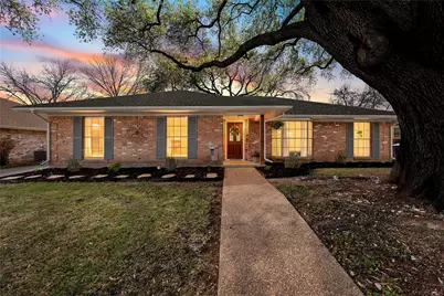 1712 Laurel Lake Drive, Waco, TX 76710 - Photo 1