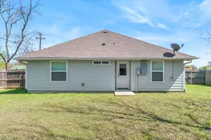 1011 Athens St, Canton, TX 75103 - Photo 30