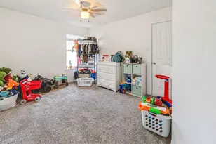 804 Ridge Point Dr, Grand Prairie, TX 75052 - Photo 34