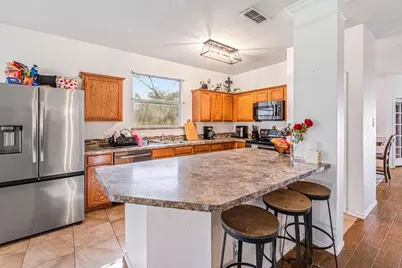 804 Ridge Point Drive, Grand Prairie, TX 75052 - Photo 14