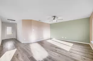 417 Gib Woodall Dr, Venus, TX 76084 - Photo 4