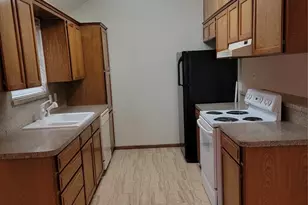 509 Baylor Dr, Arlington, TX 76010 - Photo 4