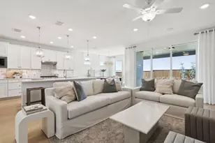 321 Cloverdale Ln, McKinney, TX 75071 - Photo 4