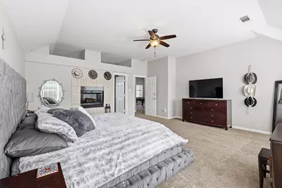 851 Branch Crossing, Lantana, TX 76226 - Photo 14