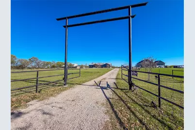 240 Cox Road, Waxahachie, TX 75167 - Photo 2