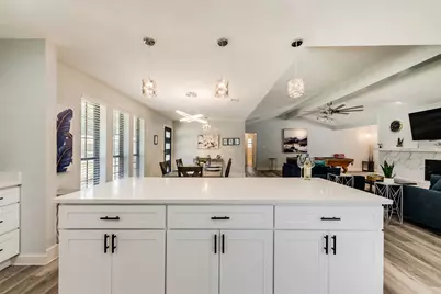 1514 Northland Street, Carrollton, TX 75006 - Photo 6