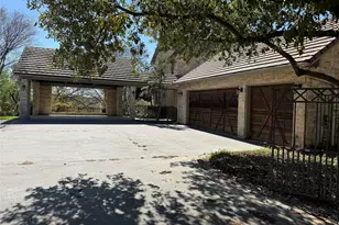 2316 Starlight Ct, Arlington, TX 76016 - Photo 4