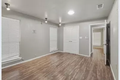 7213 Lake View Parkway, Rowlett, TX 75088 - Photo 12