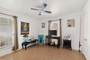 712 Hodgson St, Fort Worth, TX 76115 - Photo 26