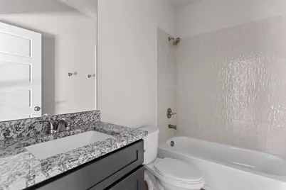 1840 E Broadway Avenue, Fort Worth, TX 76104 - Photo 18