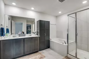 8366 Slowburn Dr, Garland, TX 75043 - Photo 10