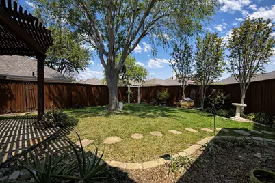 1528 Bosque Drive, Carrollton, TX 75010 - Photo 22